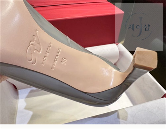 로저 비비에 트럼펫 메탈 버클 펌프스 7cm (TJ공장) - 상세 이미지